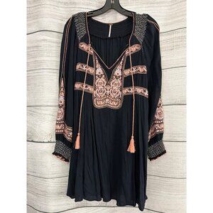 Free People Wind Willow Embroidered Boho V Neck Tassel Dress Size M